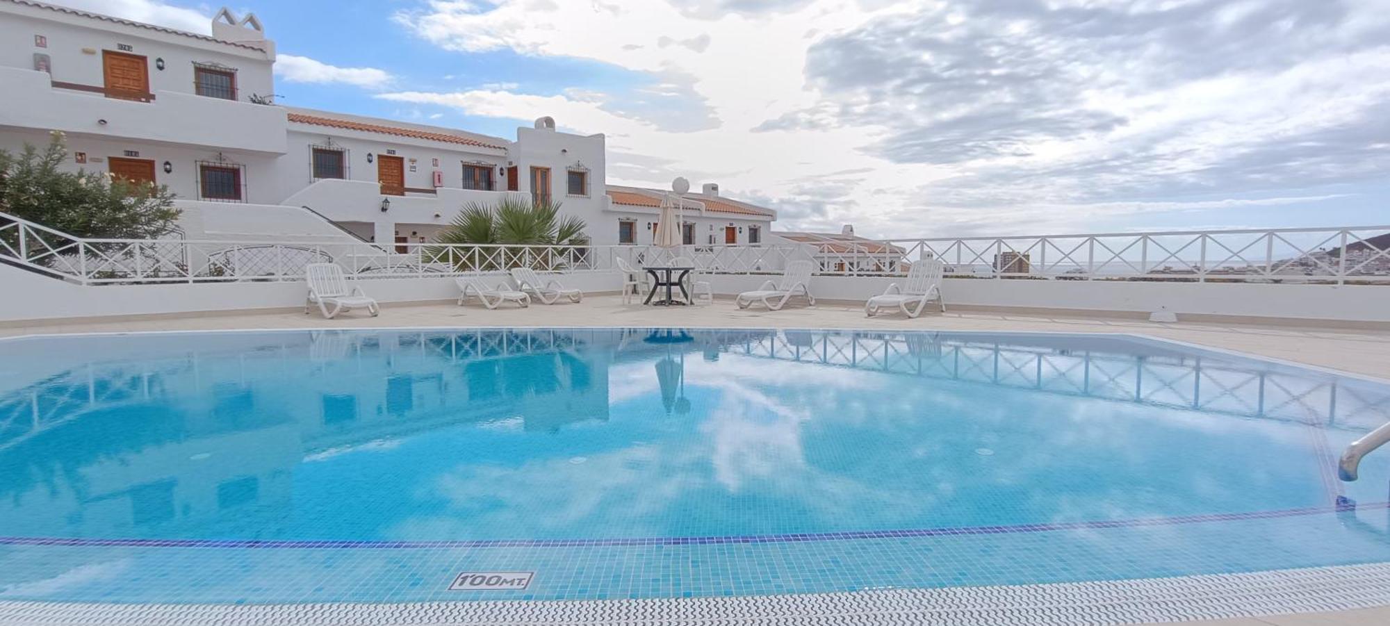 Apartment Colina *